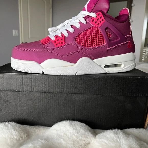 Air Jordan 4 Retro - Picture 3 of 4